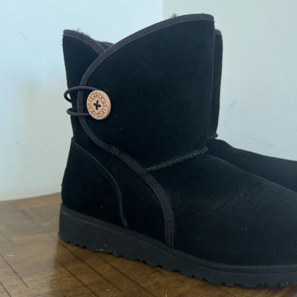 UGG Australia Black Sheepskin Suede Wrap Button Short Boots Women's US 5